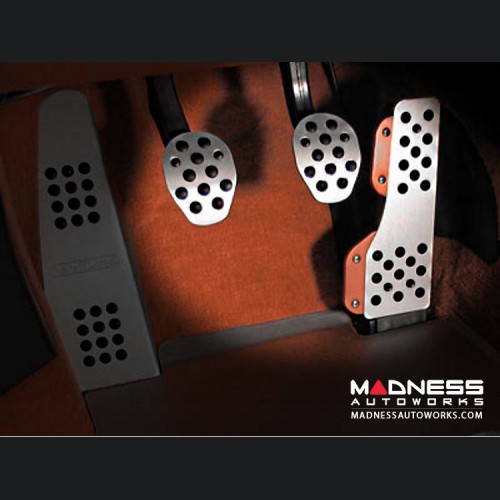 MINI Cooper Aluminum Pedal Set (3 piece set) by Rennline (R50 / R52 / R53 Model) - Silver